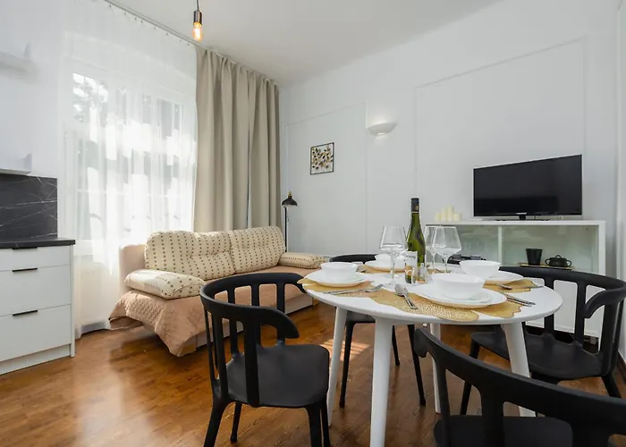 Cozy Apartment Malta Lake With Parking - Rentujemy